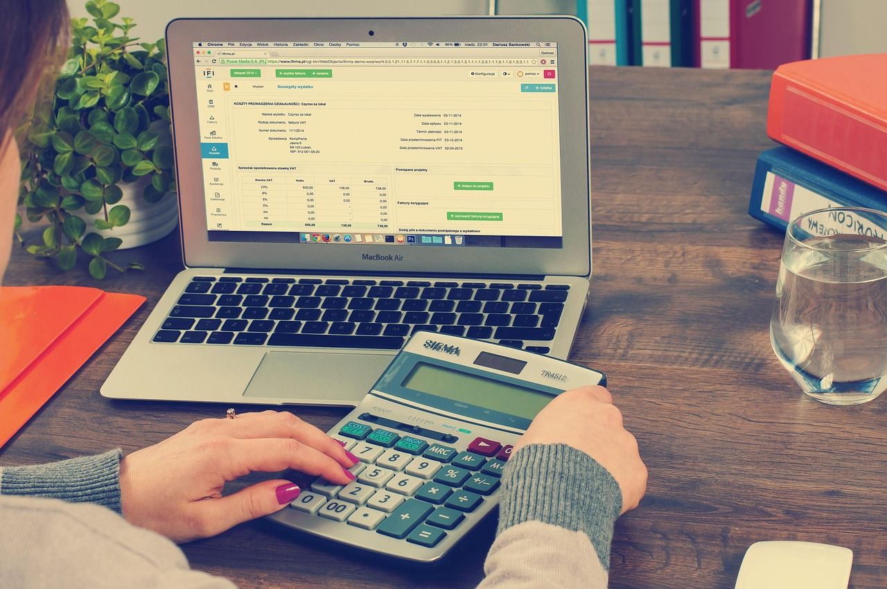 Calculadora y documentos fiscales para declarar en el IRPF un piso alquilado solo parte del año